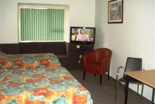 фото отеля Du Pont Motel