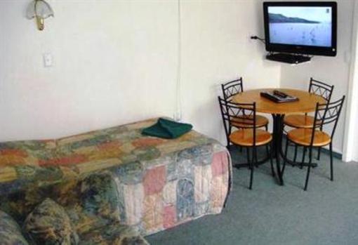 фото отеля Du Pont Motel