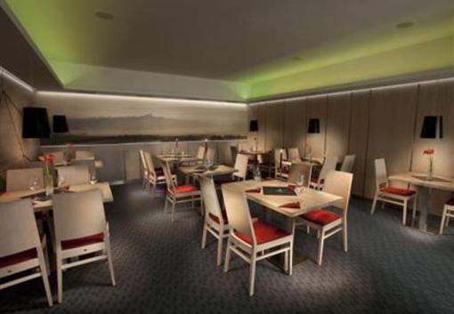фото отеля Hotel Kravi Hora