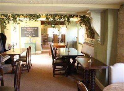 фото отеля The Exeter Arms Hotel Stamford