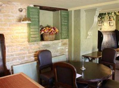 фото отеля The Exeter Arms Hotel Stamford
