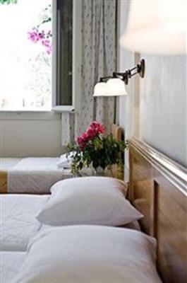 фото отеля Rose Bay Hotel