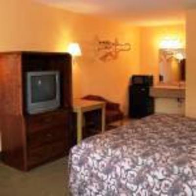 фото отеля Rodeway Inn Churchland