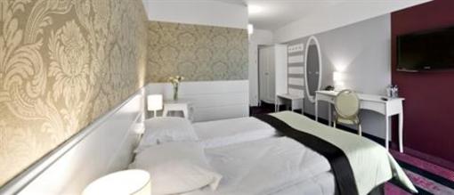 фото отеля Hotel Lamberton