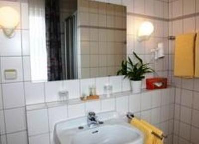 фото отеля Landhotel Zur Katz Halsenbach