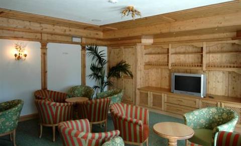 фото отеля Orovacanze Residence Pez Gajard