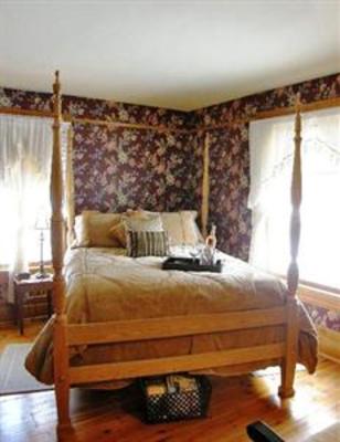 фото отеля Lindsay House Bed and Breakfast