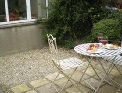 фото отеля Priest Bridge Cottage Newcastle (Northern Ireland)