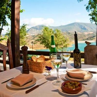 фото отеля Al Lago Hotel Zahara de la Sierra