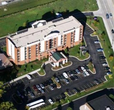 фото отеля SpringHill Suites by Marriott Chicago Elmhurst