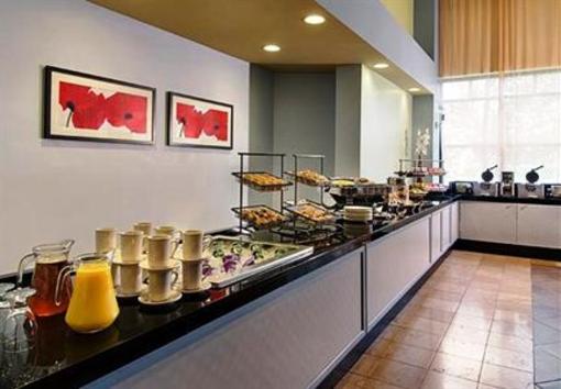 фото отеля SpringHill Suites by Marriott Chicago Elmhurst