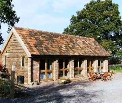фото отеля Blue Door Cottages At Sherwood