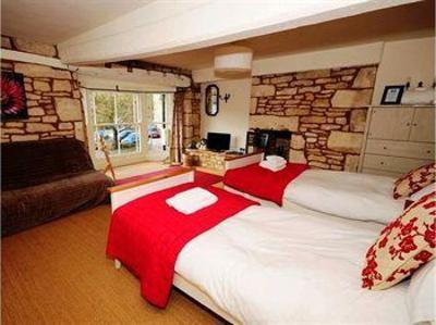 фото отеля Heavens Above Bed & Breakfast Nailsworth