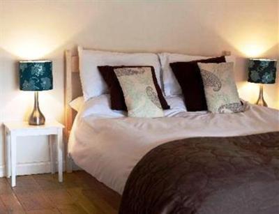 фото отеля Heavens Above Bed & Breakfast Nailsworth