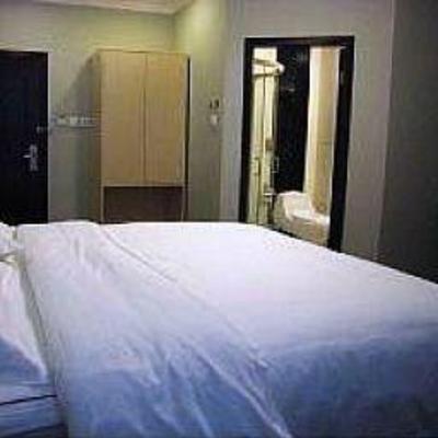 фото отеля Fairyland Hotel Express Xizhan Kunming