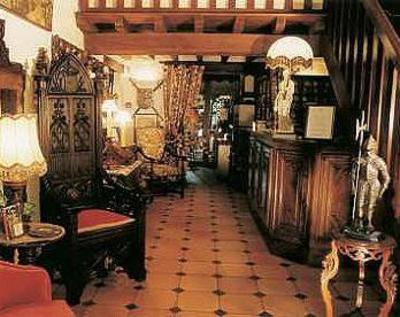 фото отеля Auberge la Sarrasine Hotel Confrancon