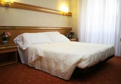фото отеля Augustus Hotel Milan