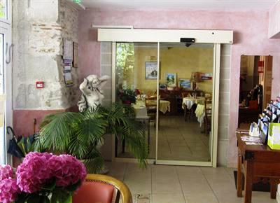 фото отеля Hotel Restaurant de la Montagne Noire
