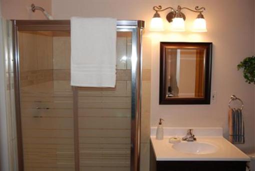 фото отеля Gable Beach Vacation Suites