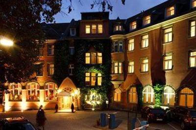 фото отеля Hotel Oranien Wiesbaden