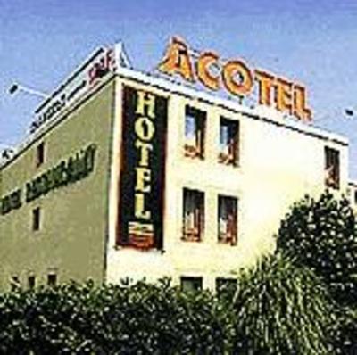 фото отеля Acotel Hotel Restaurant Nimes