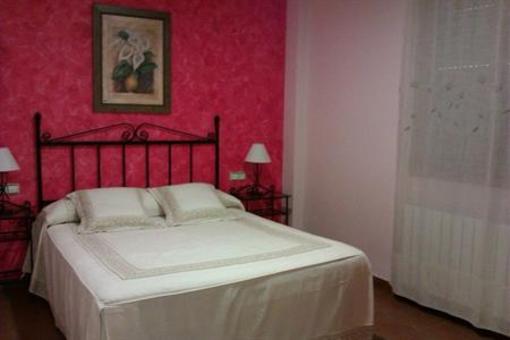 фото отеля Hostal Gudar