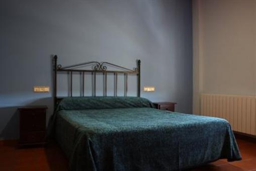фото отеля Hostal Gudar