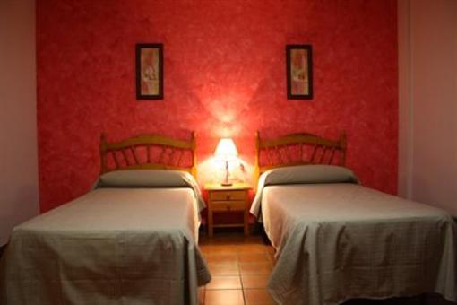 фото отеля Hostal Gudar