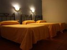 фото отеля Hostal Gudar