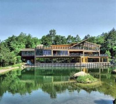 фото отеля Dabie Mountain Village Resort