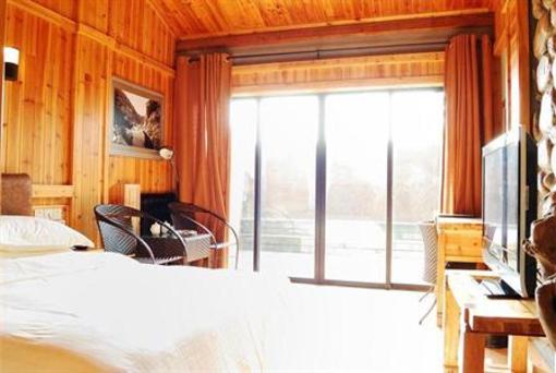 фото отеля Dabie Mountain Village Resort