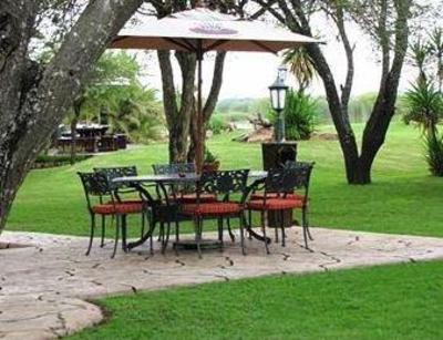 фото отеля Ditholo Lodge and Wildlife Estate