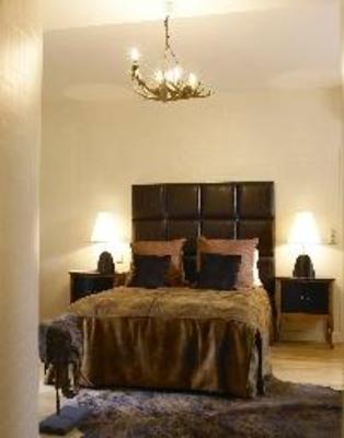 фото отеля Le Relais De Franc Mayne