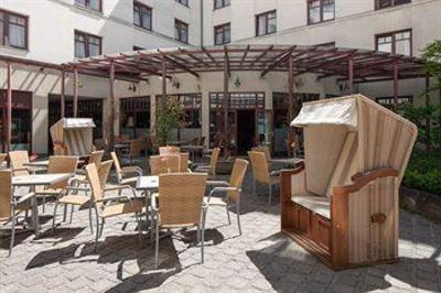 фото отеля Austria Trend Favorita Hotel