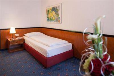 фото отеля Austria Trend Favorita Hotel