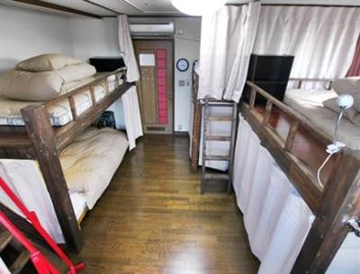 фото отеля J-Hoppers Kyoto Guesthouse