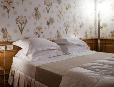фото отеля Santa Rosa Relais Noci