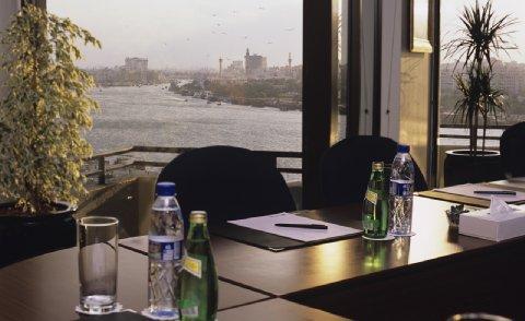 фото отеля Radisson Blu Hotel Dubai Deira Creek