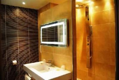 фото отеля Hotel Entre Beauce Et Perche