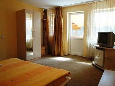 фото отеля Suri Guesthouse Brasov