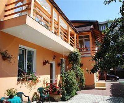 фото отеля Suri Guesthouse Brasov