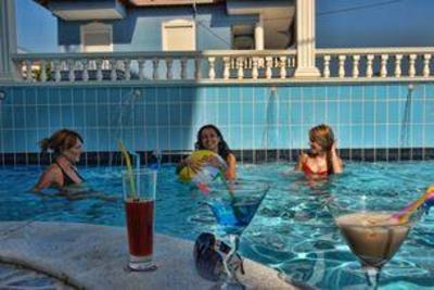 фото отеля Hotel Girni