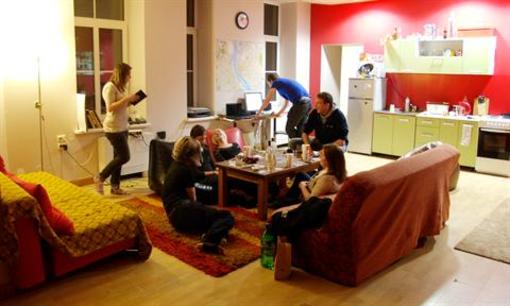 фото отеля Cinnamon Sally Backpackers Hostel