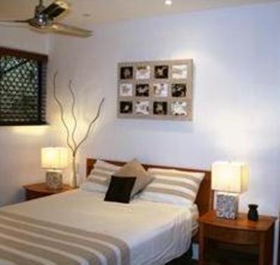 фото отеля Cove Point Private Holiday Apartment