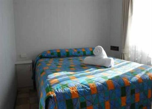 фото отеля Merry Beach Caravan Resort