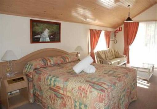 фото отеля Merry Beach Caravan Resort