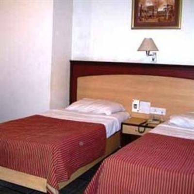 фото отеля Kences Inn