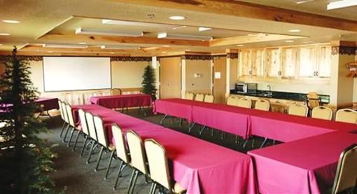 фото отеля AmericInn Lodge & Suites Oswego