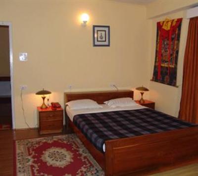 фото отеля Tashi Gang Hotel