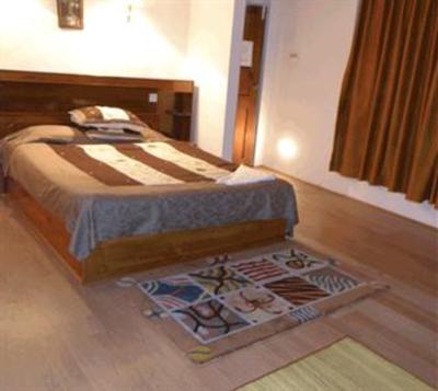 фото отеля Tashi Gang Hotel